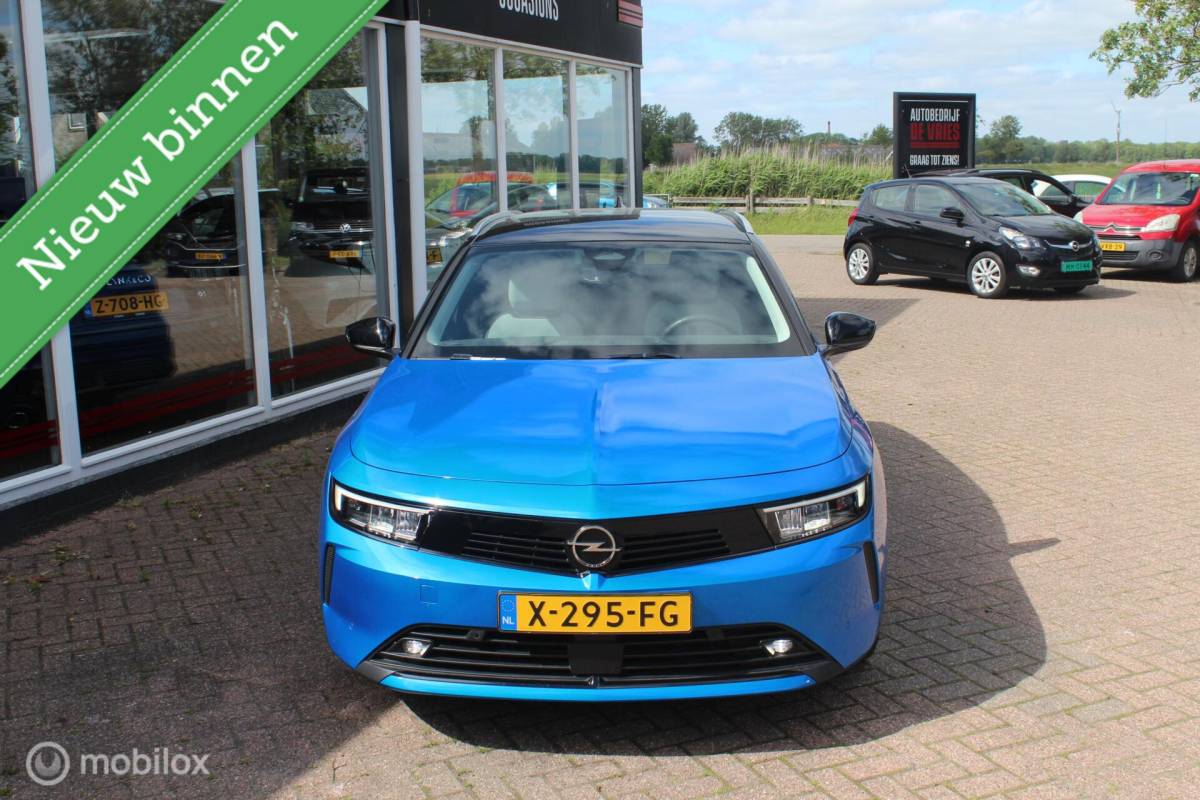 Opel Astra Opel Astra Sports Tourer 1.6 Turbo Plug In Hybrid GS AGR/ACC/Trekhaak
