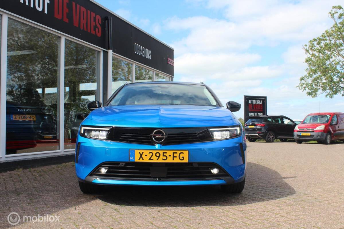 Opel Astra Opel Astra Sports Tourer 1.6 Turbo Plug In Hybrid GS AGR/ACC/Trekhaak