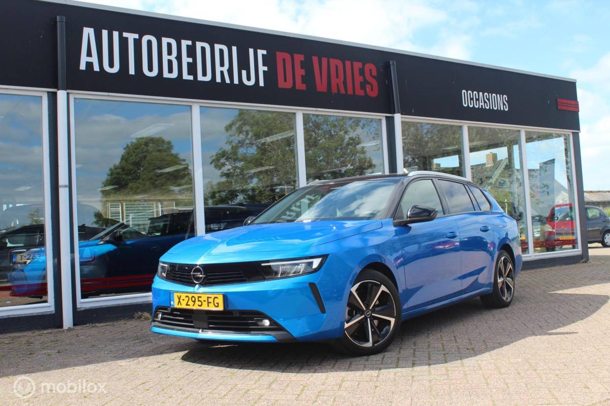 Opel Astra Opel Astra Sports Tourer 1.6 Turbo Plug In Hybrid GS AGR/ACC/Trekhaak