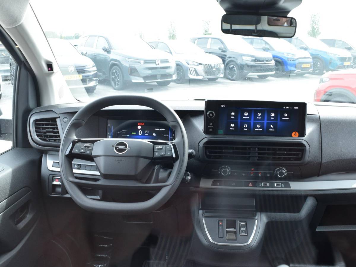 Opel Vivaro-e Opel Vivaro Electric L2 75 kWh | tot 8 jaar garantie | laadruimtebetimmering | dodehoek detectie | Apple Carplay | camera | parkeersensoren voor & achter | Comfort scheidingswand | rijklaarprijs