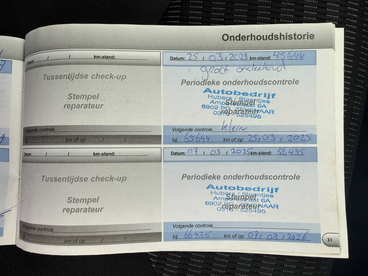 Peugeot 107 Peugeot 107 1.0 Envy Airco /Navigatie /Bluetooth