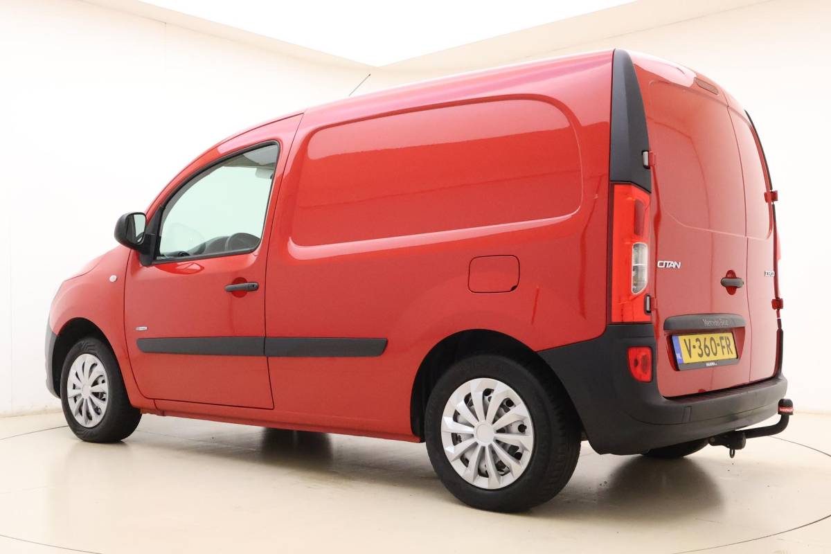 Mercedes-Benz Citan Mercedes-Benz Citan 108 CDI BlueEFFICIENCY Trekhaak | Schuifdeur rechts | Start/stop systeem |