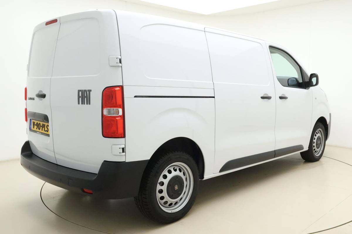 Fiat Scudo Fiat Scudo 2.0 Diesel 145 L2 | Navigatie | Laadruimte betimmering | Camera | 3 Zitplaatsen | Cruise control | Mistlampen voor | Airco | Zijschuifdeur