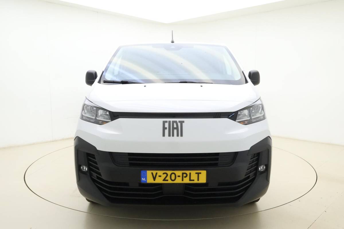 Fiat Scudo Fiat Scudo 2.0 Diesel 145pk L3 | Navigatie |  3 Zitplaatsen | Achteruitrijcamera | Airco | Apple Carplay/Android Auto | Laadruimte betimmering | 2500 kg trekgewicht | Digitaal dashboard