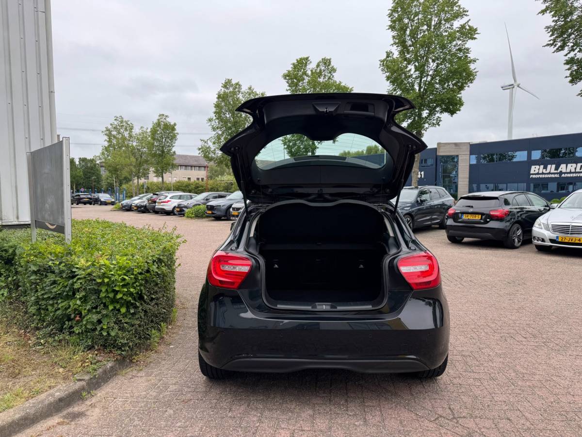 Mercedes-Benz A-Klasse Mercedes-Benz A-klasse 180 Ambition