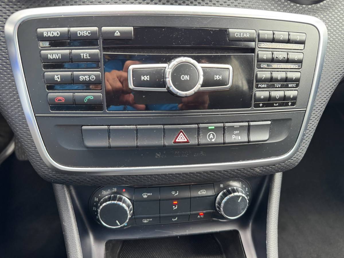 Mercedes-Benz A-Klasse Mercedes-Benz A-klasse 180 Ambition