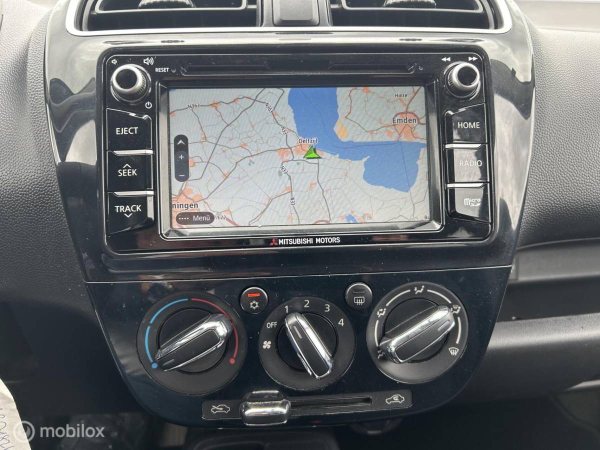 Mitsubishi Space Star Mitsubishi Space Star 1.2 Life ,  Cruise control ,Navigatie