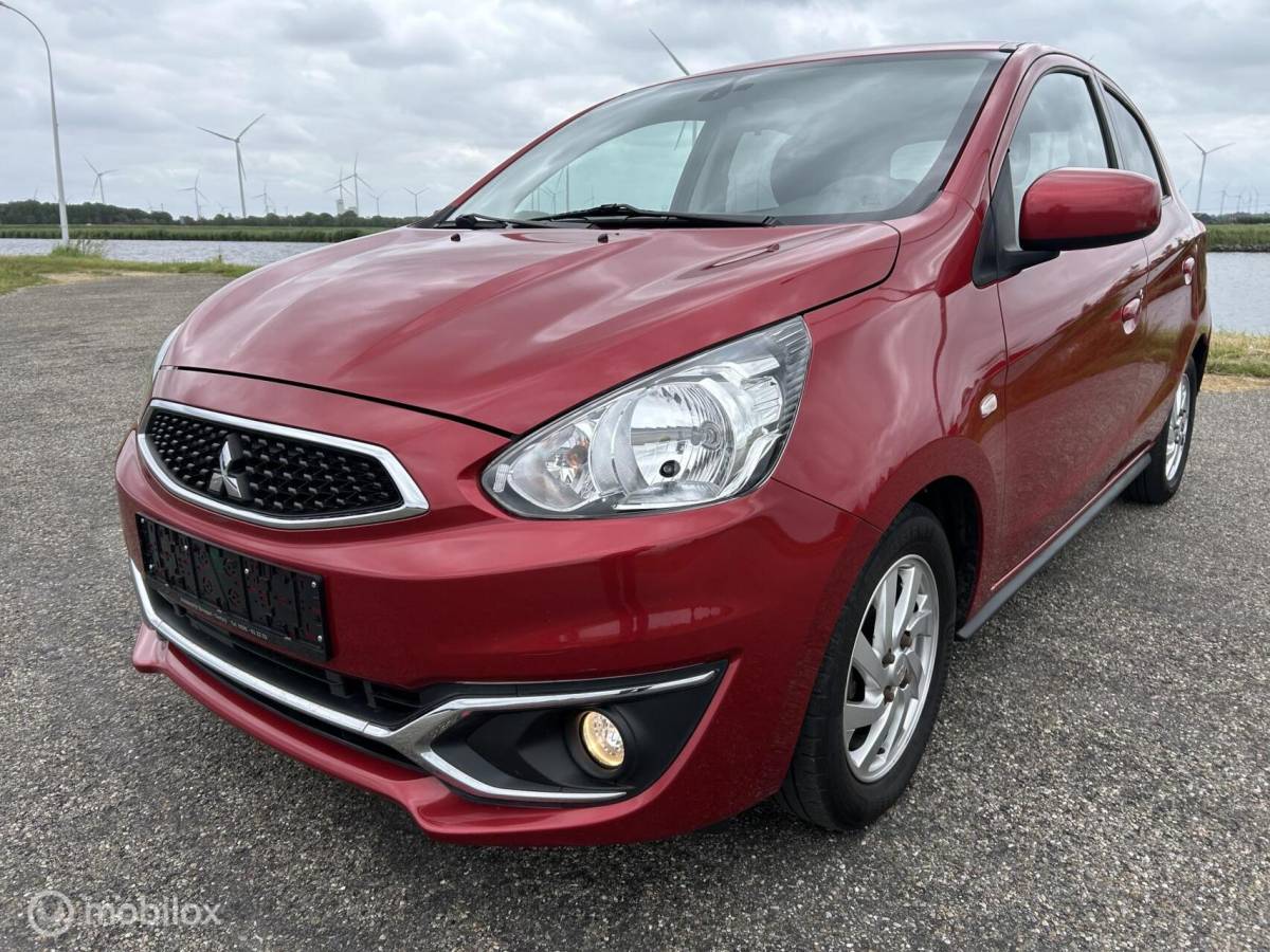 Mitsubishi Space Star Mitsubishi Space Star 1.2 Life ,  Cruise control ,Navigatie