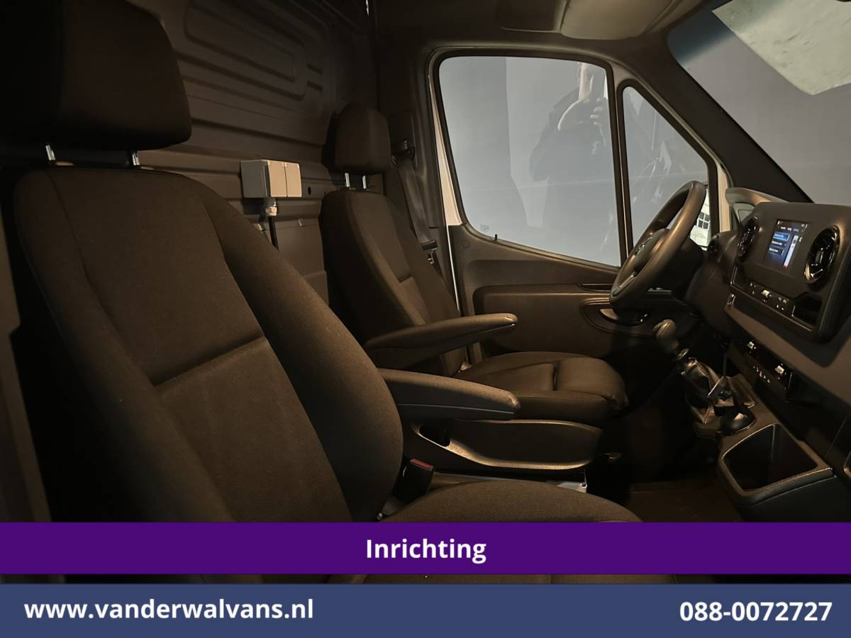 Mercedes-Benz Sprinter Mercedes-Benz Sprinter 316 CDI 164pk 2800kg Trekhaak L2H2 Inrichting Euro6 Airco | Omvormer | Imperiaal | Camera Apple Carplay, Cruisecontrol, Android Auto, Parkeersensoren