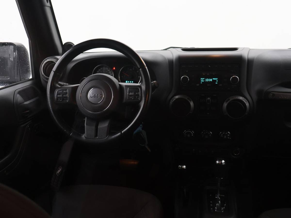 Jeep Wrangler Jeep Wrangler 2.8 CRD 200 PK SPORT AUT. 4X4 GRIJS KENTEKEN *MARGE* + TREKHAAK