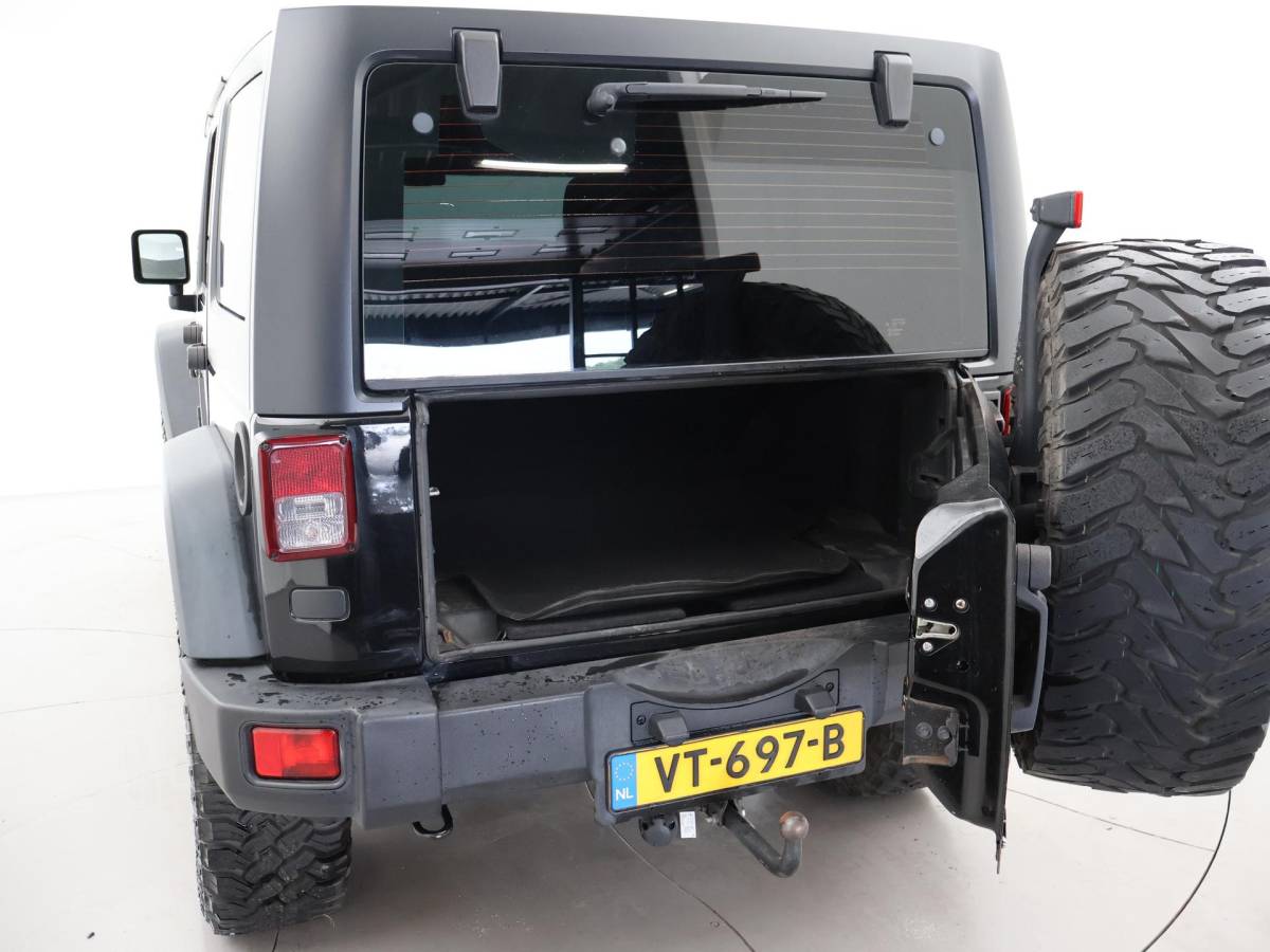 Jeep Wrangler Jeep Wrangler 2.8 CRD 200 PK SPORT AUT. 4X4 GRIJS KENTEKEN *MARGE* + TREKHAAK