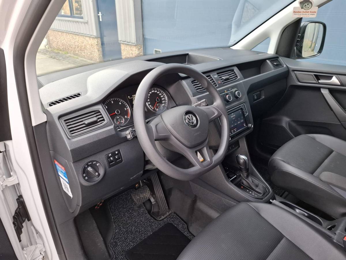 Volkswagen Caddy Volkswagen Caddy 2.0 TDI L2H1 BMT 4Motion Maxi Highline DUBBELE SCHUIFDEUR / AUTOMAAT / EURO 6 / 4X4 / NAVI