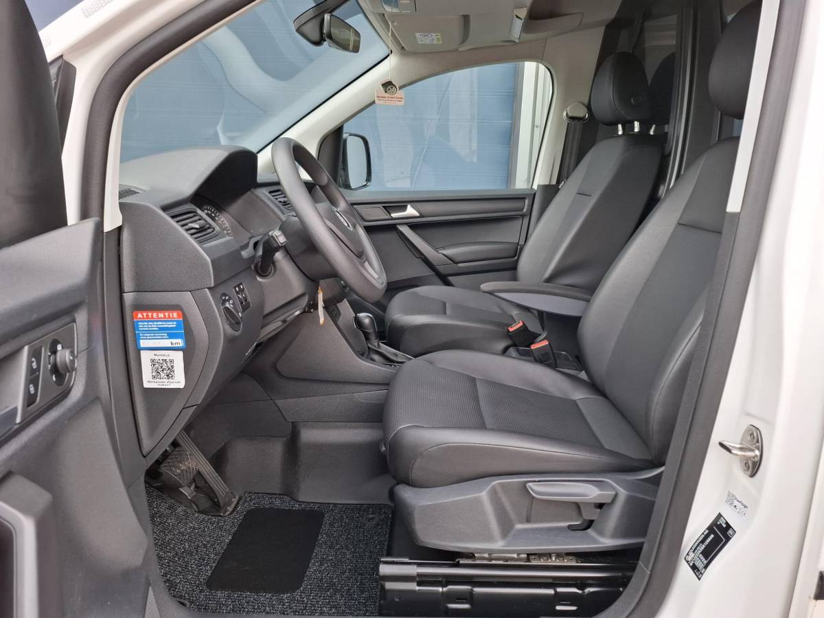 Volkswagen Caddy Volkswagen Caddy 2.0 TDI L2H1 BMT 4Motion Maxi Highline DUBBELE SCHUIFDEUR / AUTOMAAT / EURO 6 / 4X4 / NAVI