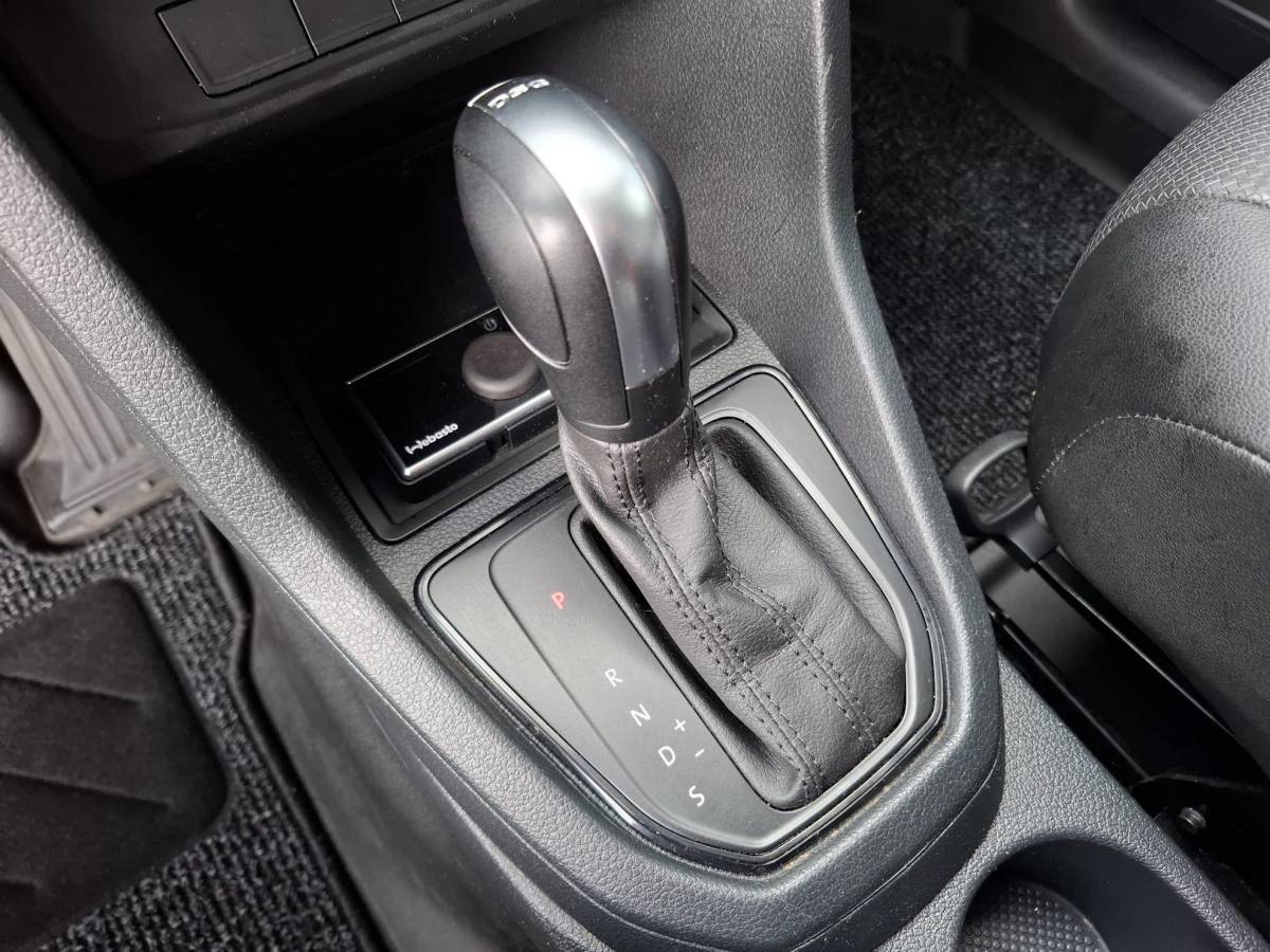 Volkswagen Caddy Volkswagen Caddy 2.0 TDI L2H1 BMT 4Motion Maxi Highline DUBBELE SCHUIFDEUR / AUTOMAAT / EURO 6 / 4X4 / NAVI