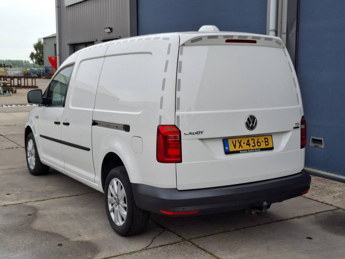 Volkswagen Caddy Volkswagen Caddy 2.0 TDI L2H1 BMT 4Motion Maxi Highline DUBBELE SCHUIFDEUR / AUTOMAAT / EURO 6 / 4X4 / NAVI