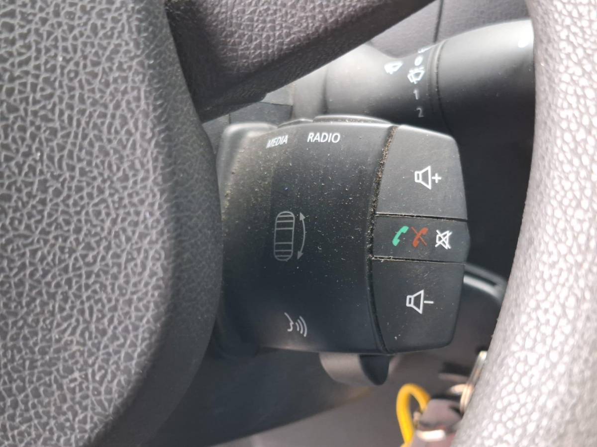 Renault Master Renault Master T35 2.3 dCi L2H2 AIRCO / CRUISE CONTROLE / IMPERIAL / TREKHAAK / EURO 6