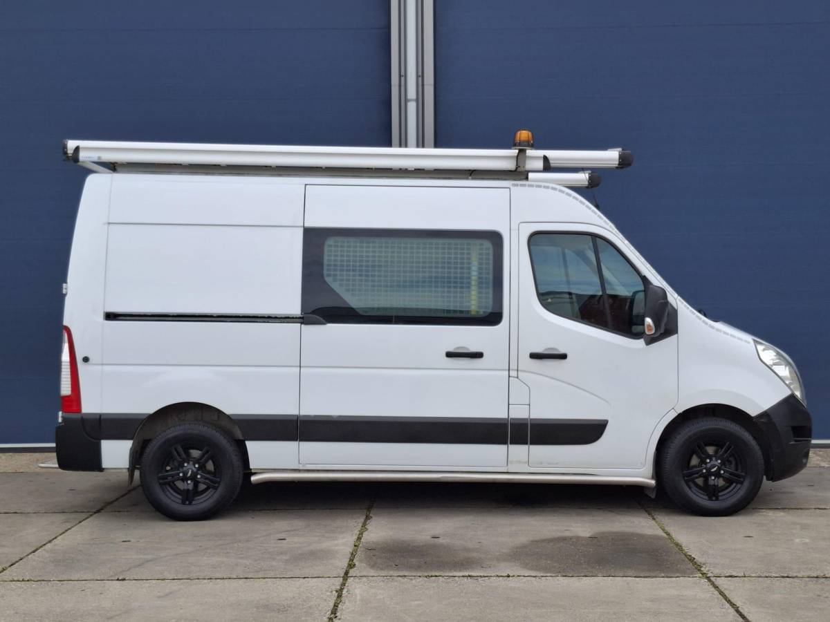 Renault Master Renault Master T35 2.3 dCi L2H2 AIRCO / CRUISE CONTROLE / IMPERIAL / TREKHAAK / EURO 6