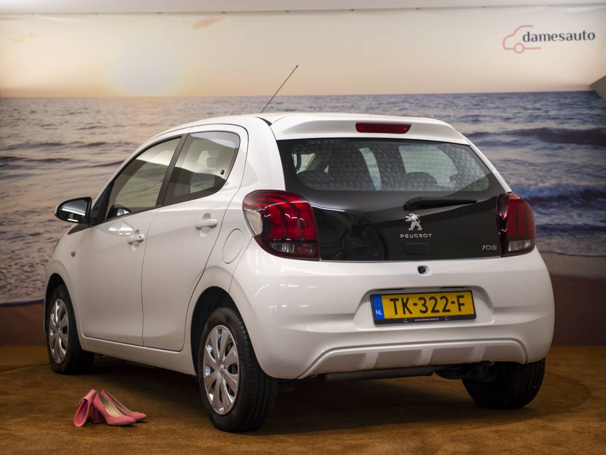 Peugeot 108 Peugeot 108 1.0 e-VTi Active TOP! NAP Lage km stand!