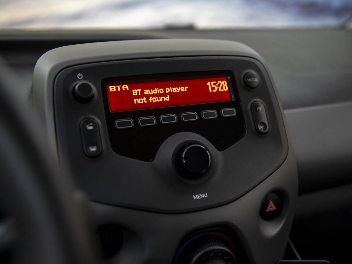 Peugeot 108 Peugeot 108 1.0 e-VTi Active TOP! NAP Lage km stand!