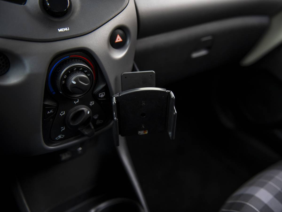Peugeot 108 Peugeot 108 1.0 e-VTi Active TOP! NAP Lage km stand!