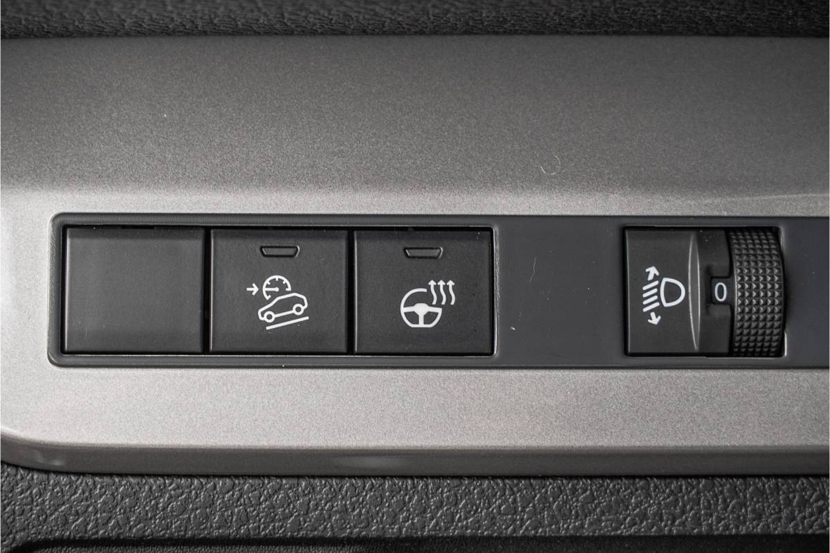 Citroën Jumpy Citroën Jumpy 2.0 BlueHDi | 145 PK | AUTO | Vitrual display | Camera | Carplay | Cruise | Airco | 3-Zits