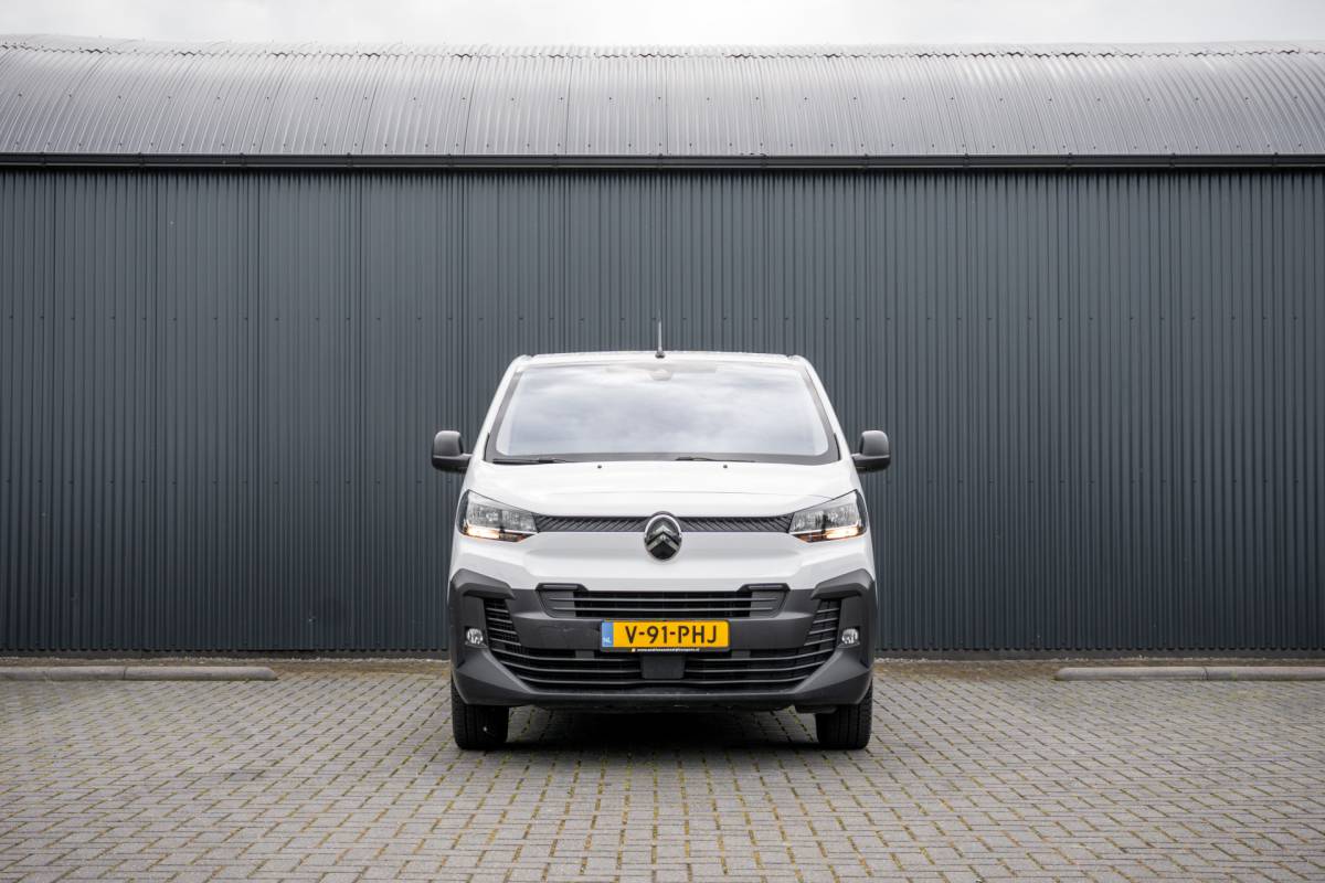 Citroën Jumpy Citroën Jumpy 2.0 BlueHDi | 145 PK | AUTO | Vitrual display | Camera | Carplay | Cruise | Airco | 3-Zits