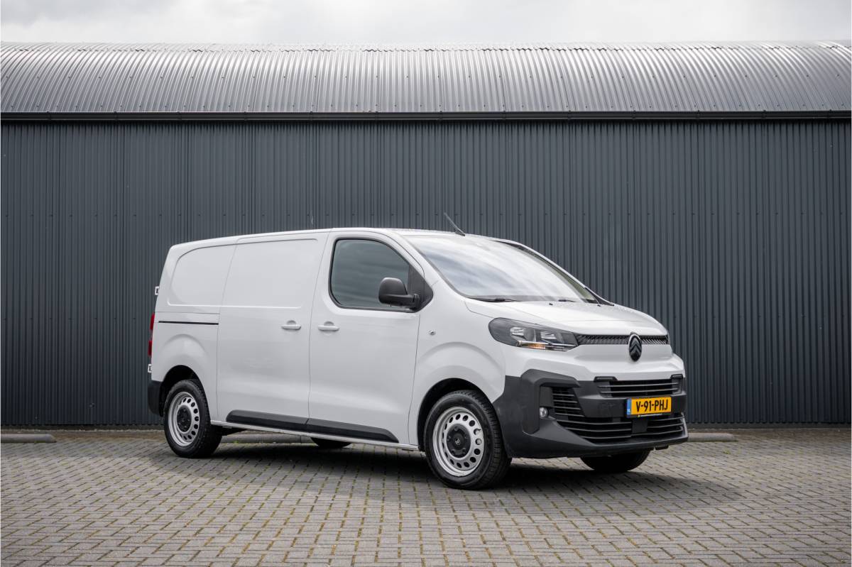 Citroën Jumpy Citroën Jumpy 2.0 BlueHDi | 145 PK | AUTO | Vitrual display | Camera | Carplay | Cruise | Airco | 3-Zits