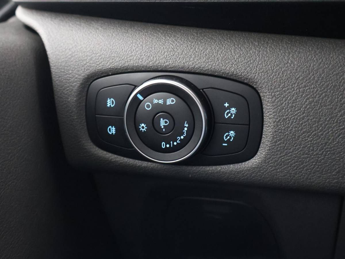 Ford Transit Custom Ford Transit Custom 280 2.0 TDCI 125 PK 3-ZIT EURO6 LIMITED + TREKHAAK | STOELVERW. | CRUISE CONTROL | AIRCO