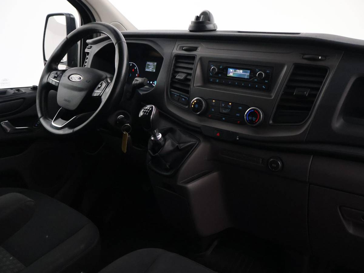 Ford Transit Custom Ford Transit Custom 280 2.0 TDCI 125 PK 3-ZIT EURO6 LIMITED + TREKHAAK | STOELVERW. | CRUISE CONTROL | AIRCO