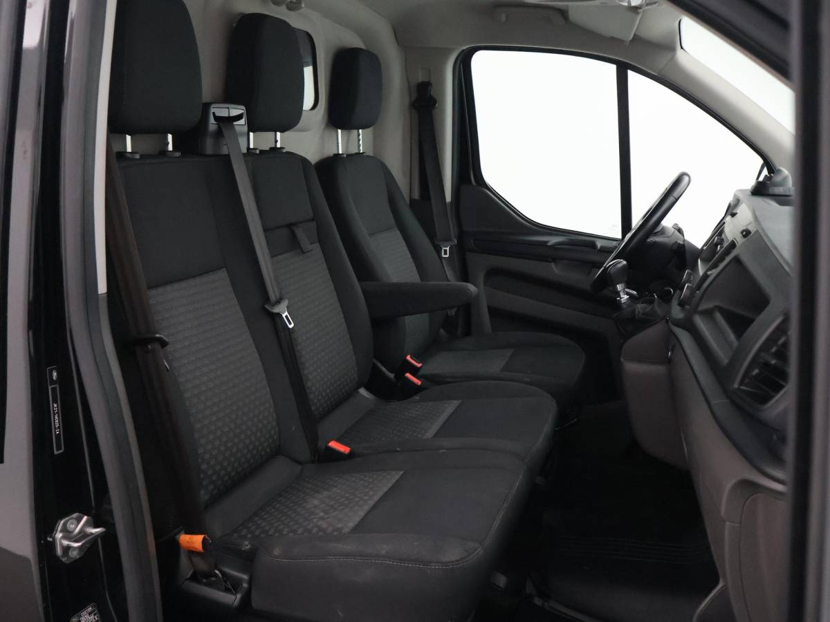 Ford Transit Custom Ford Transit Custom 280 2.0 TDCI 125 PK 3-ZIT EURO6 LIMITED + TREKHAAK | STOELVERW. | CRUISE CONTROL | AIRCO