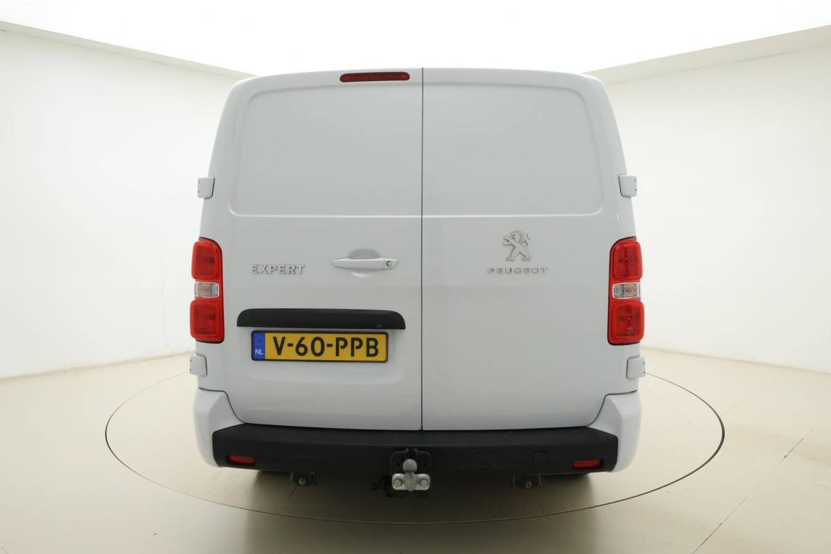 Peugeot Expert Peugeot Expert 2.0 BlueHDI 145 Long Sport | Trekhaak | Zijdeuren links/rechts | Achteruitrijcamera | Stoelverwarming | Apple/Android carplay | Airco | Stuurbediening