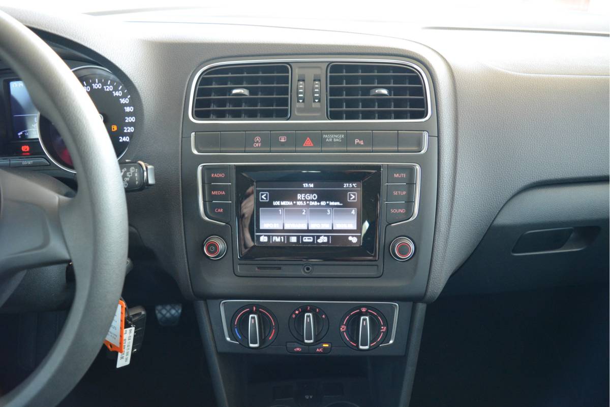 Volkswagen Polo Volkswagen Polo 1.2 90PK TSI Comfortline | Cruise | PDC V+A | Orig. NL | NAP |