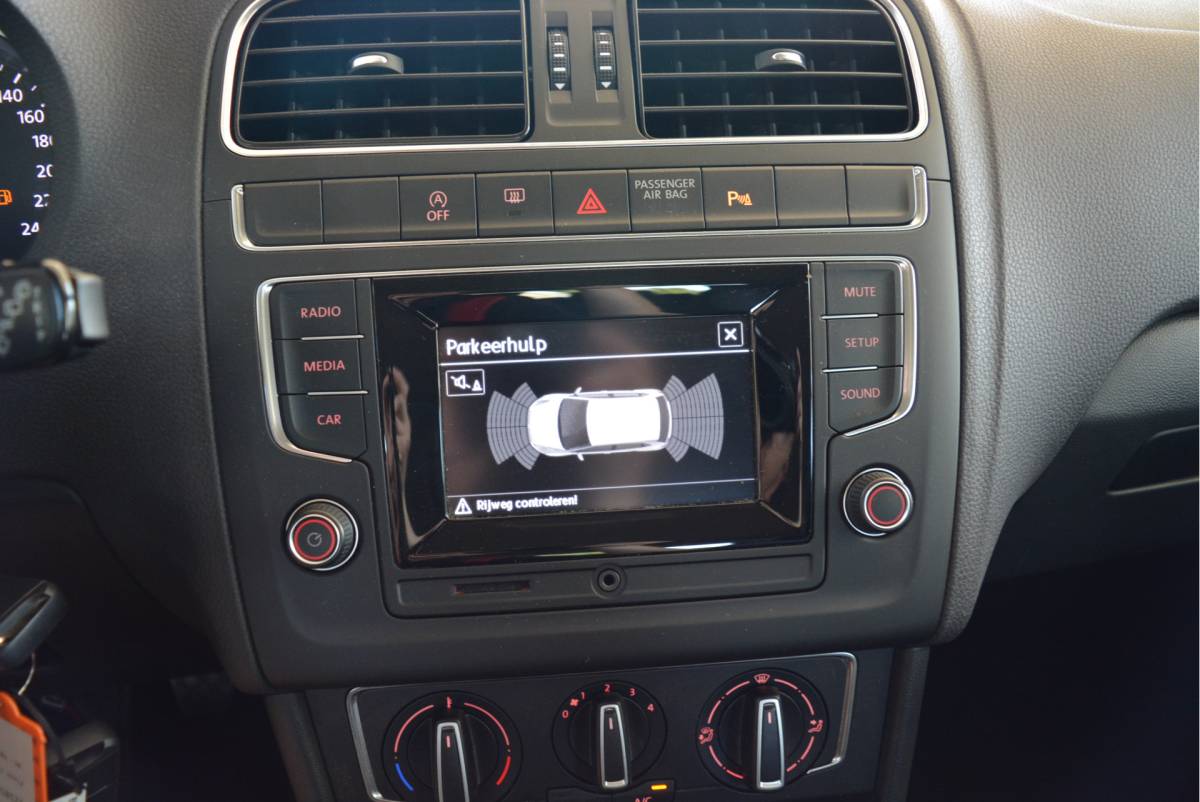 Volkswagen Polo Volkswagen Polo 1.2 90PK TSI Comfortline | Cruise | PDC V+A | Orig. NL | NAP |