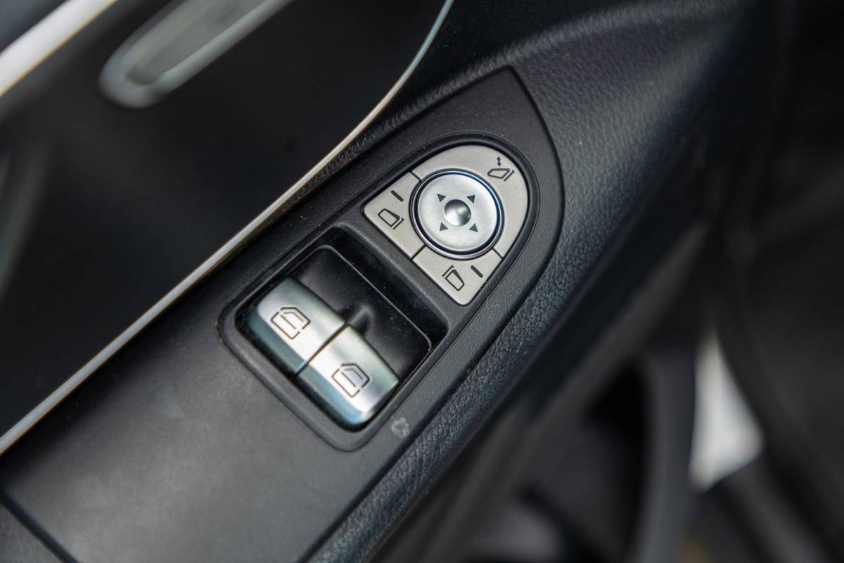 Mercedes-Benz Vito Mercedes-Benz VITO 114 CDI Lang Automaat I Led I PDC V+A I Adaptive Cruise I Climate I Camera I Achterklep I CarPlay I Android