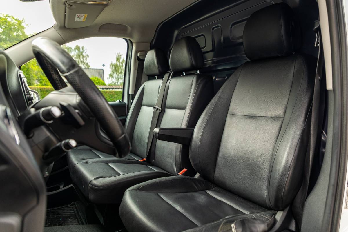 Mercedes-Benz Vito Mercedes-Benz VITO 114 CDI Lang Automaat I Led I PDC V+A I Adaptive Cruise I Climate I Camera I Achterklep I CarPlay I Android