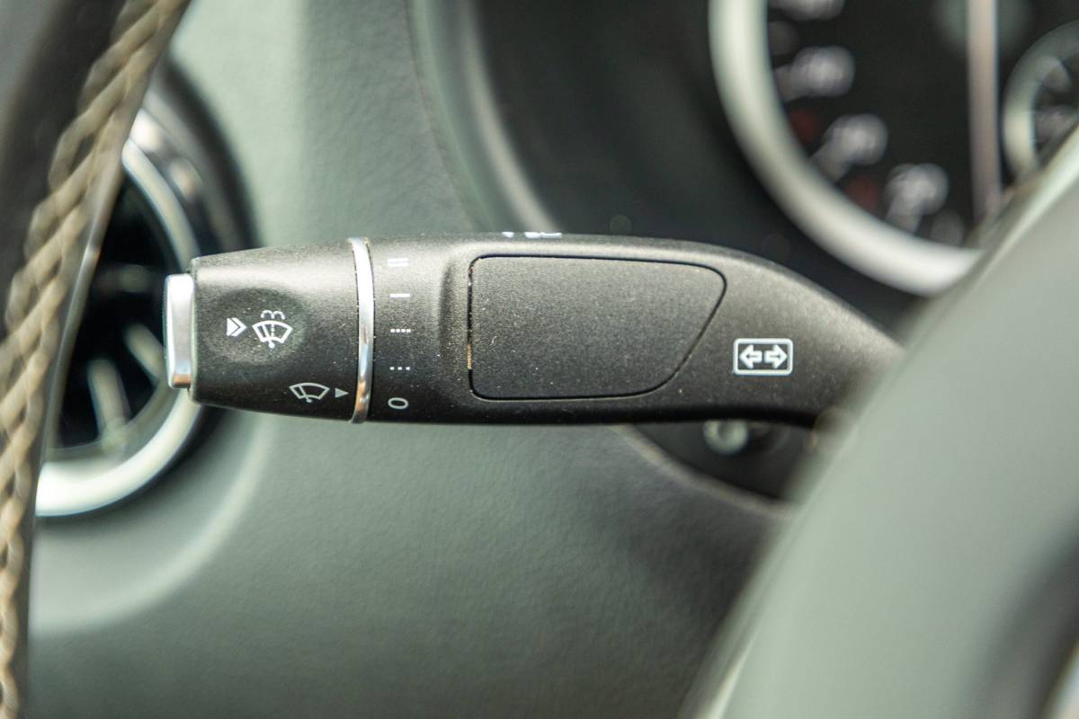 Mercedes-Benz Vito Mercedes-Benz VITO 114 CDI Lang Automaat I Led I PDC V+A I Adaptive Cruise I Climate I Camera I Achterklep I CarPlay I Android
