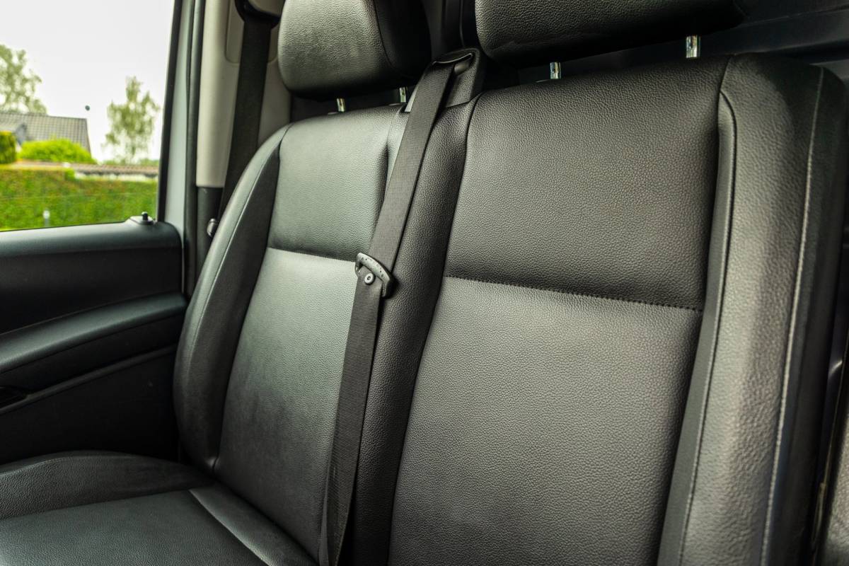 Mercedes-Benz Vito Mercedes-Benz VITO 114 CDI Lang Automaat I Led I PDC V+A I Adaptive Cruise I Climate I Camera I Achterklep I CarPlay I Android