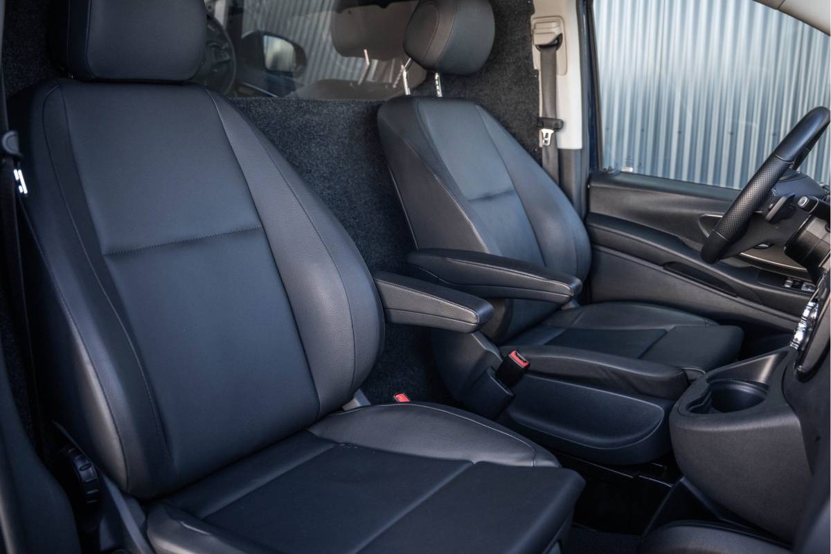 Mercedes-Benz Vito Mercedes-Benz Vito 119 CDI L3H1 | ILS | Automaat | Camera | Carplay | PDC | Zijschuifdeur L+R | Trekhaak