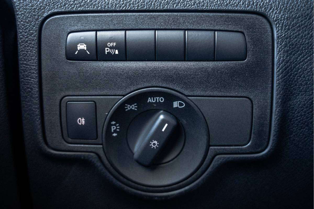 Mercedes-Benz Vito Mercedes-Benz Vito 119 CDI L3H1 | ILS | Automaat | Camera | Carplay | PDC | Zijschuifdeur L+R | Trekhaak