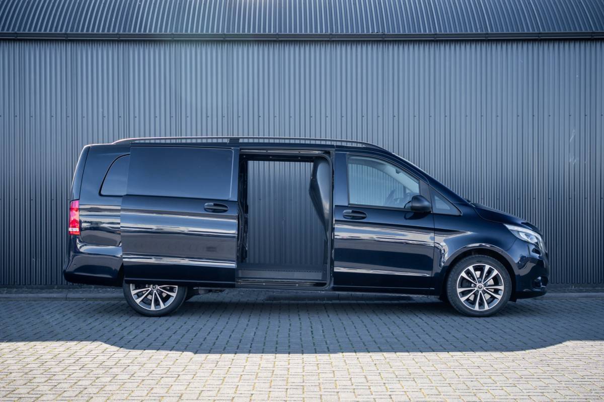 Mercedes-Benz Vito Mercedes-Benz Vito 119 CDI L3H1 | ILS | Automaat | Camera | Carplay | PDC | Zijschuifdeur L+R | Trekhaak