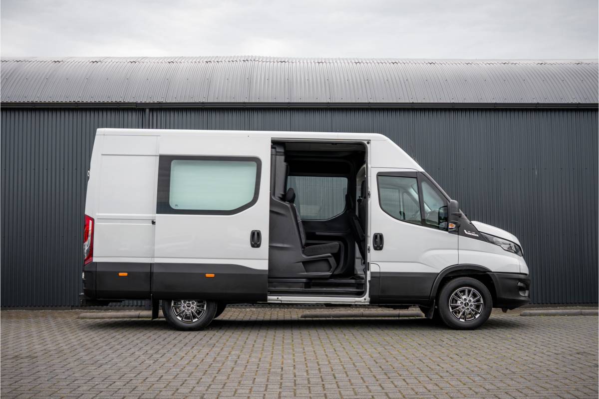 Iveco Daily Iveco Daily 35S16 | 160 PK |  Automaat | Camera | Cruise | Airco | 3.5T Trekgewicht