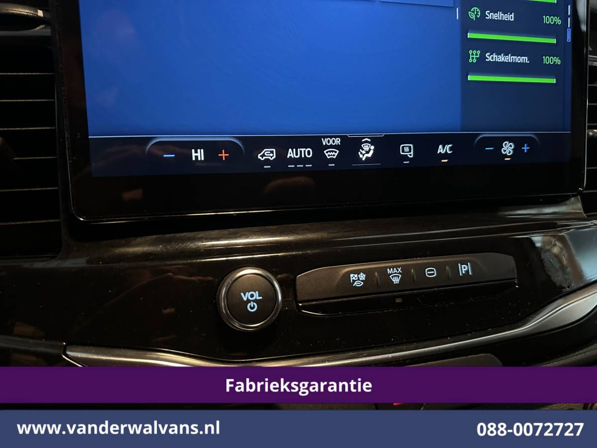 Ford Transit Ford Transit 2.0 TDCI 130pk L4H3 Fabrieksgarantie Jumbo Euro6 Airco | Camera | Apple Carplay | Cruisecontrol | Verwarmde voorruit Android Auto, Parkeersensoren, Bijrijdersbank