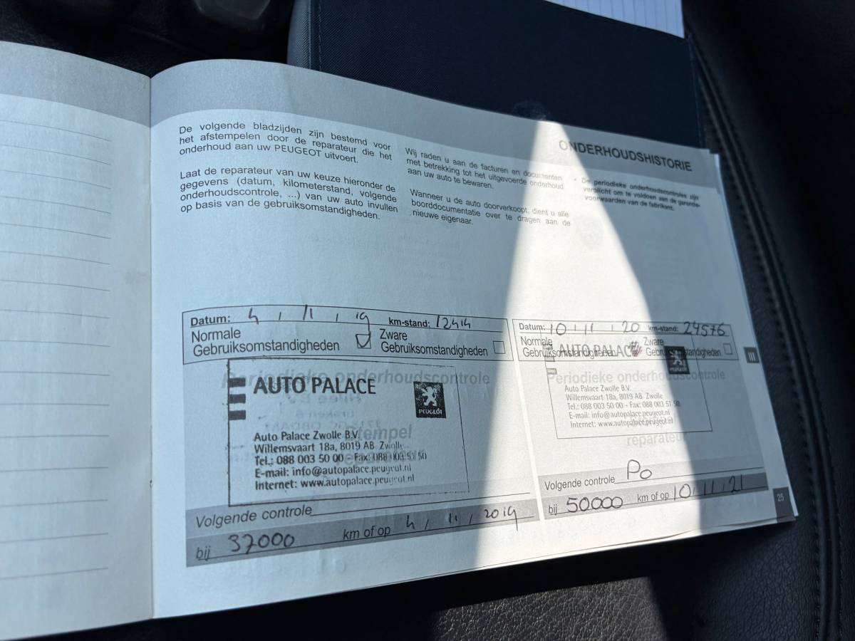 Peugeot 308 Peugeot 308 SW 1.2 | Automaat | Panodak + Carplay + Clima + Cruise nu €9.975,-!!