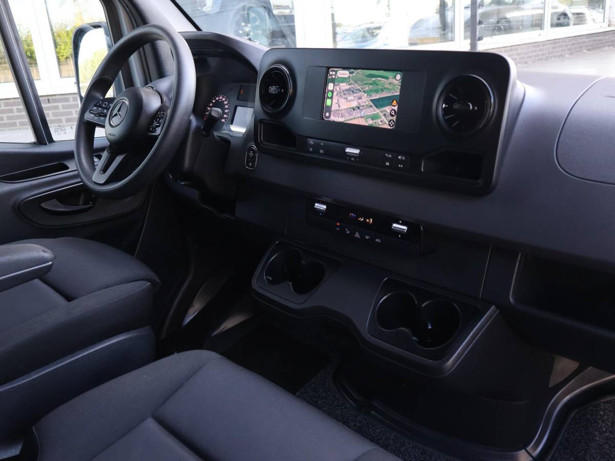 Mercedes-Benz Sprinter Mercedes-Benz Sprinter 315 1.9 CDI 150 PK AUT9 L3H2 + LED | CAMERA | NAVIGATIE | CARPLAY | PDC | CRUISE | MF STUUR