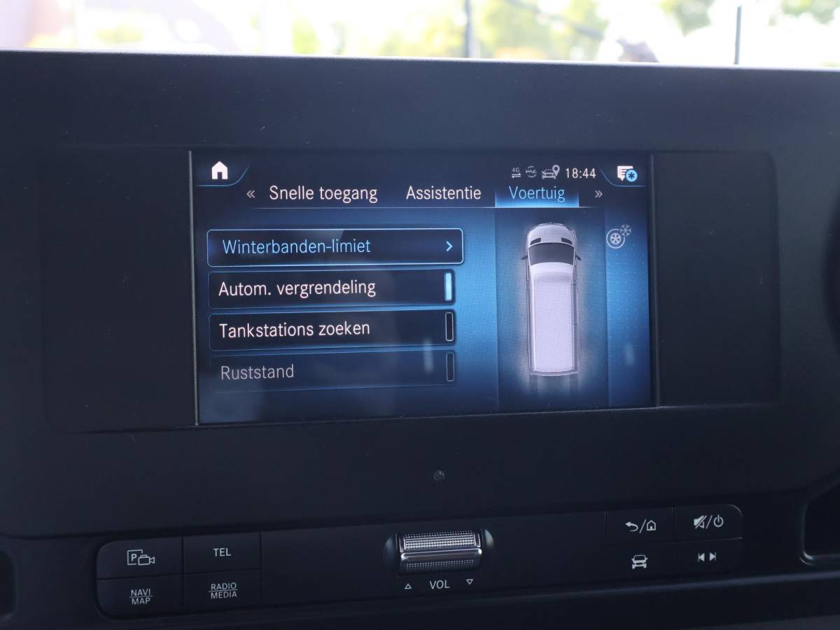 Mercedes-Benz Sprinter Mercedes-Benz Sprinter 315 1.9 CDI 150 PK AUT9 L3H2 + LED | CAMERA | NAVIGATIE | CARPLAY | PDC | CRUISE | MF STUUR