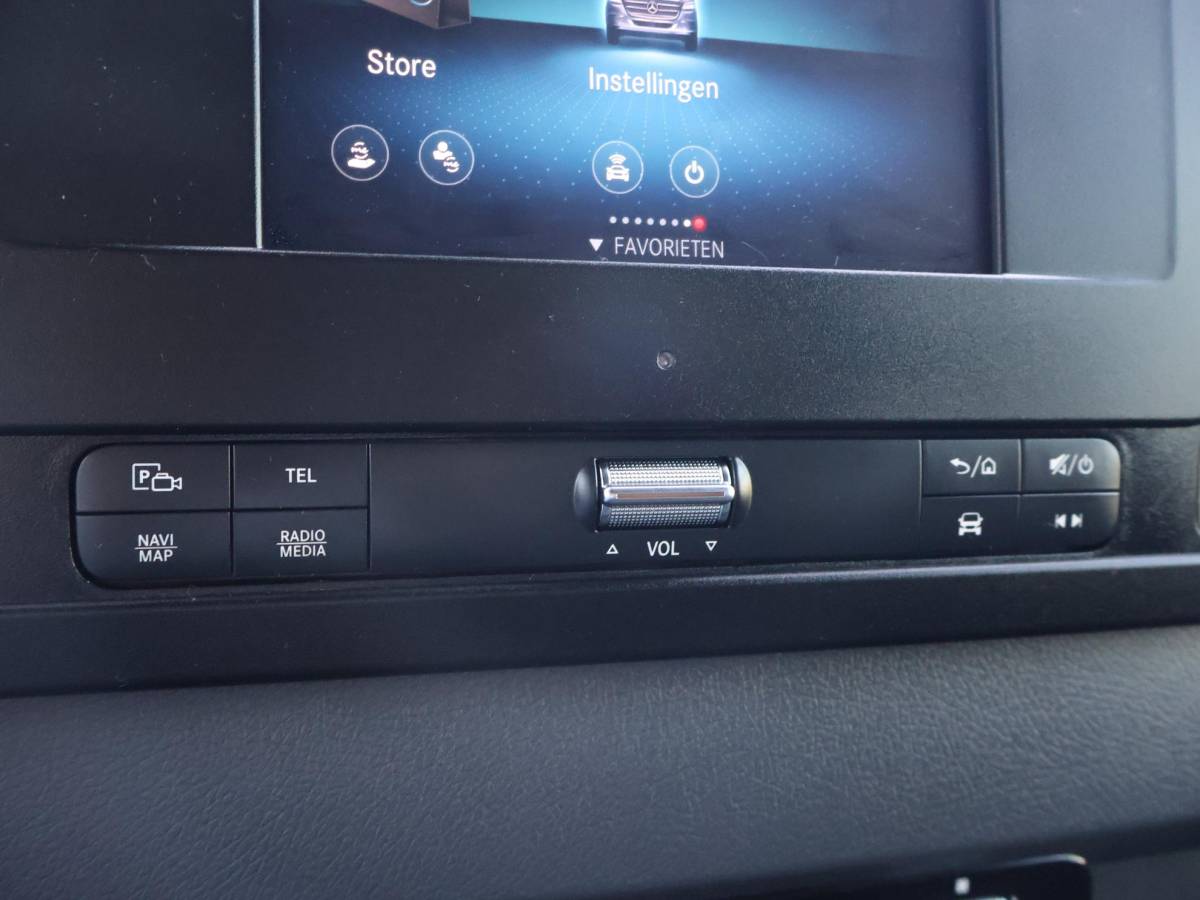 Mercedes-Benz Sprinter Mercedes-Benz Sprinter 315 1.9 CDI 150 PK AUT9 L3H2 + LED | CAMERA | NAVIGATIE | CARPLAY | PDC | CRUISE | MF STUUR