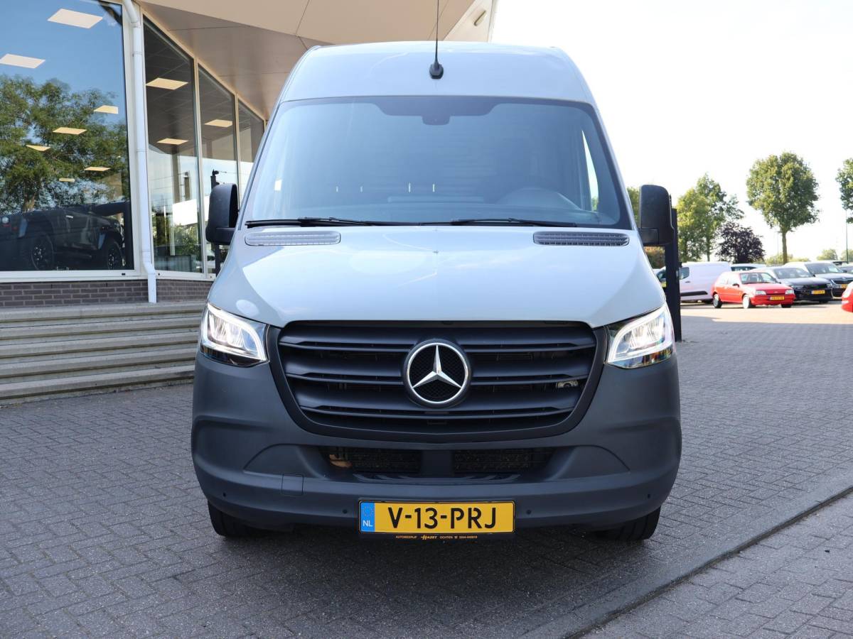 Mercedes-Benz Sprinter Mercedes-Benz Sprinter 315 1.9 CDI 150 PK AUT9 L3H2 + LED | CAMERA | NAVIGATIE | CARPLAY | PDC | CRUISE | MF STUUR