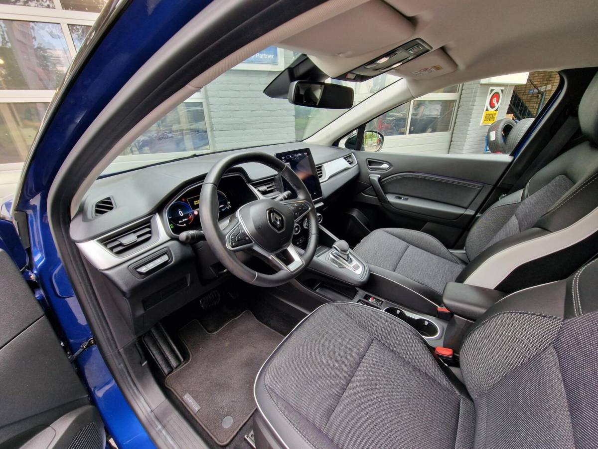 Renault Captur Renault Captur 1.6 E-Tech full hybrid 145 techno|Automaat|Trekhaak|26.081KM|Clima|Navi|Cruise|