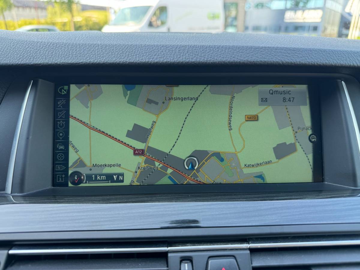 BMW 5 Serie BMW 5-serie 520i Luxury Edition AUTOMAAT!!