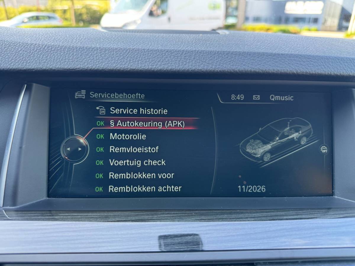 BMW 5 Serie BMW 5-serie 520i Luxury Edition AUTOMAAT!!